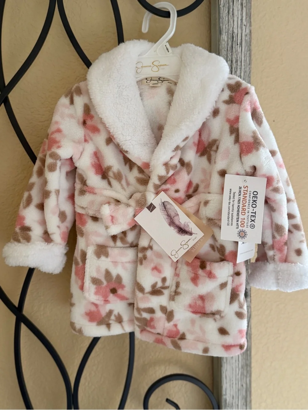 Plush Floral Infants Robe with Slippers Jessica Simpson, baby Pink & Brown